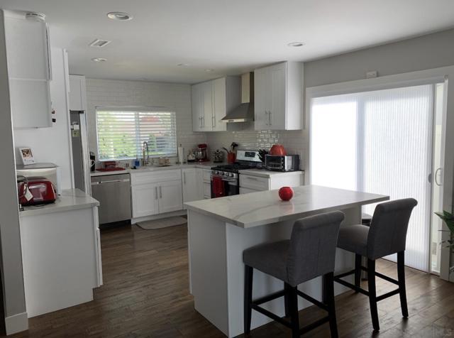 6690 Amberly Street, San Diego CA: https://media.crmls.org/mediaz/362db91e-65ea-4338-841c-f0b7d662ae7e.jpg