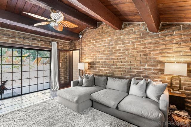 18940 Littlefield Lane, Valley Center CA: https://media.crmls.org/mediaz/362e4c4f-71f4-4354-a39f-e293315c8a59.jpg