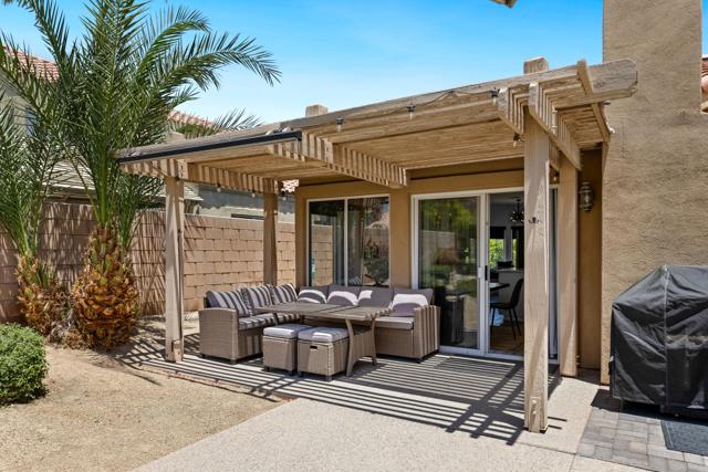 78635 Villeta Drive, La Quinta CA: https://media.crmls.org/mediaz/362e6bf8-2d4c-41cc-af97-6bff10214b45.jpg