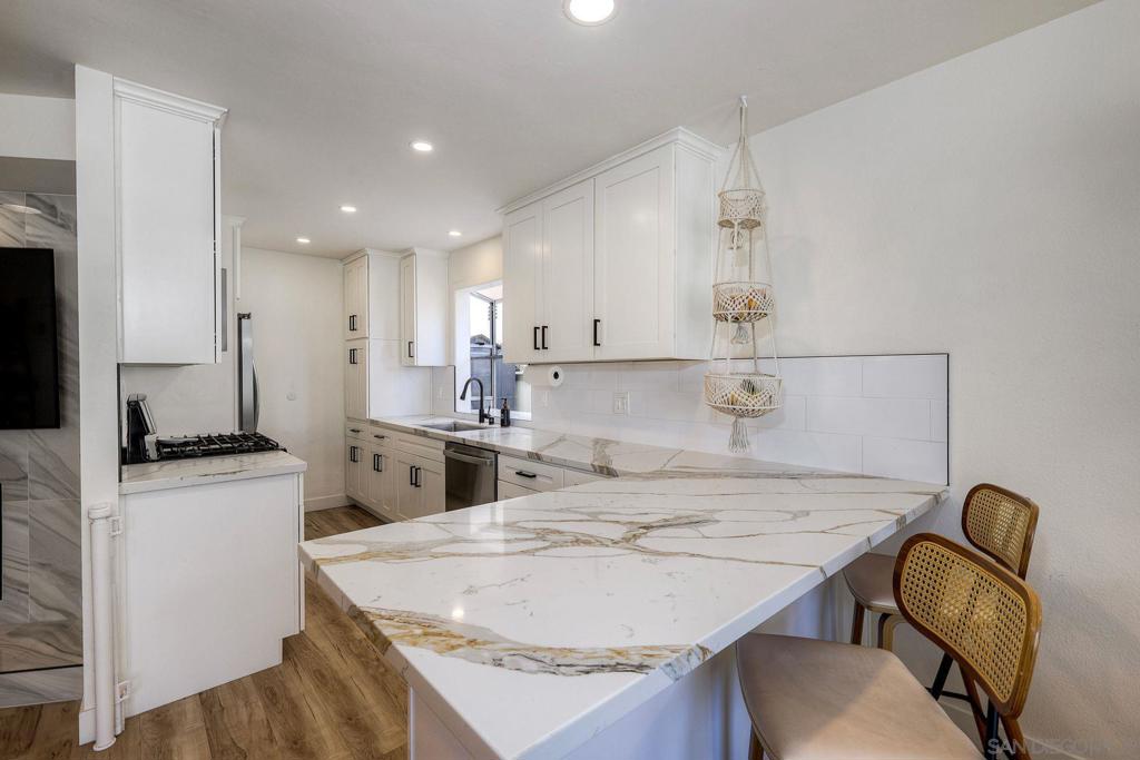 3063 Barnard - photo 2