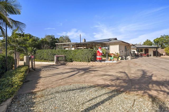 Image 17 of 28 For 3909 Alta Loma Drive