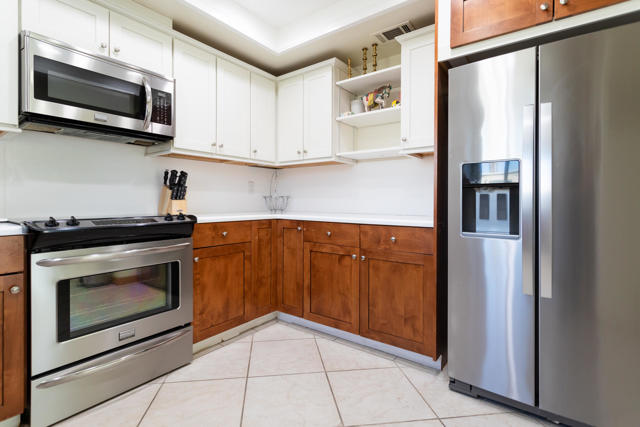 Image 6 of 69 For 82263 Odlum Drive