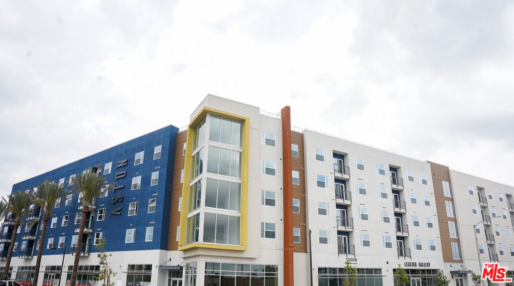 10568 Promenade Gateway #425