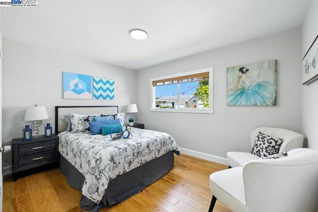825 Billings Blvd, San Leandro CA: https://media.crmls.org/mediaz/3632c728-e45d-4dbc-9bcc-27baf9fc4ee4.jpg