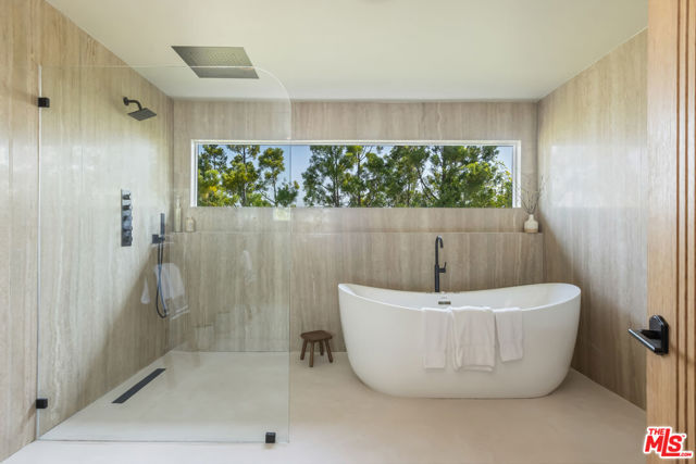 8300 Grand View Drive, Los Angeles CA: https://media.crmls.org/mediaz/3632e5af-681e-4cf0-94d6-d26125f0a084.jpg