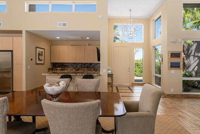 463 Lautner Lane, Palm Springs CA: https://media.crmls.org/mediaz/36334f33-9868-47f7-bde5-14facf71a4e9.jpg