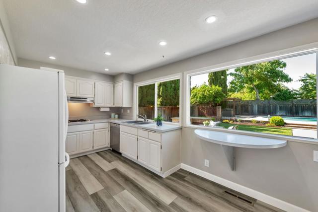 603 Galen Drive, San Jose CA: https://media.crmls.org/mediaz/363366bb-e1d6-4c2c-aac0-81a645bcdbae.jpg