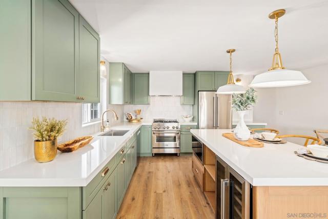 4569 Coronado Ave, San Diego CA: https://media.crmls.org/mediaz/36338e5f-5fcf-4573-87c8-164ed17a280b.jpg