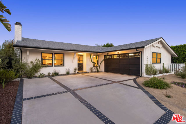2044 Panamint Drive, Los Angeles CA: https://media.crmls.org/mediaz/3633c41e-2729-4c03-8c8e-78a06f376b04.jpg