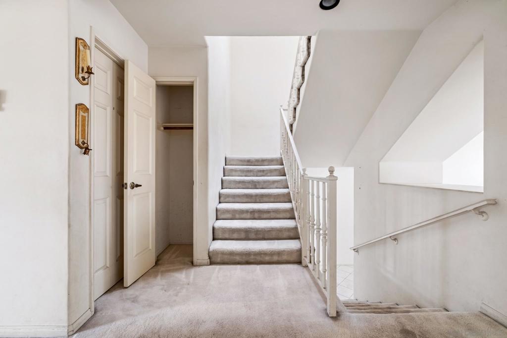 MLS #250044118SD image #19