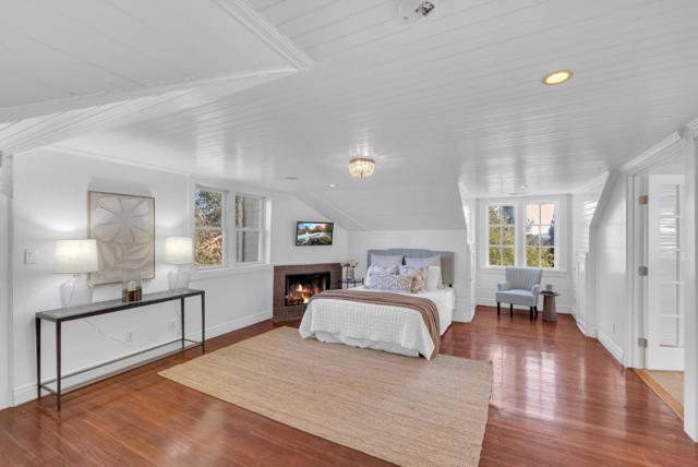 85 W 5th Street, Morgan Hill CA: https://media.crmls.org/mediaz/363511cd-f7e7-4381-a723-12014c01bc3b.jpg