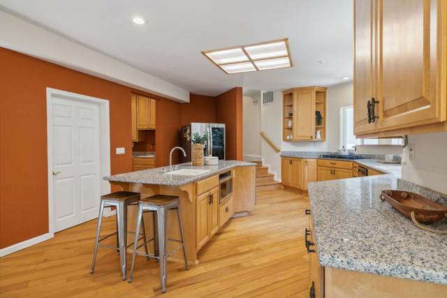 716 Dry Well Road, Boulder Creek CA: https://media.crmls.org/mediaz/3635200a-1f59-4116-8401-7b4e0cbc5d84.jpg