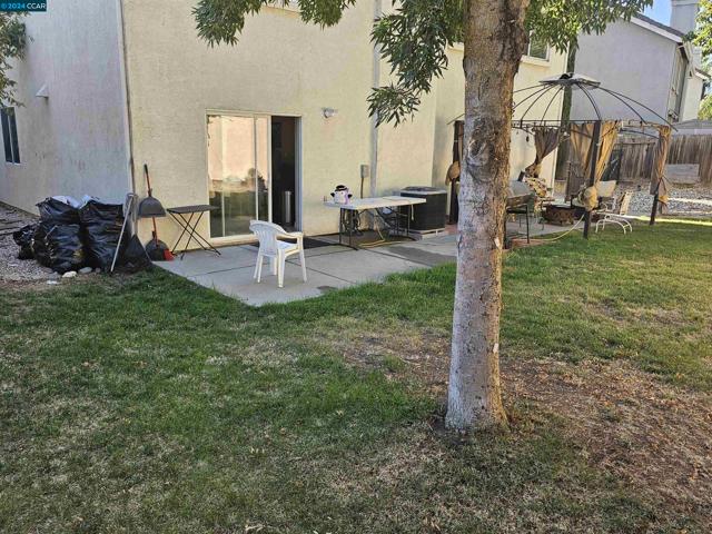 Image 30 of 37 For 4008 Galenez Way