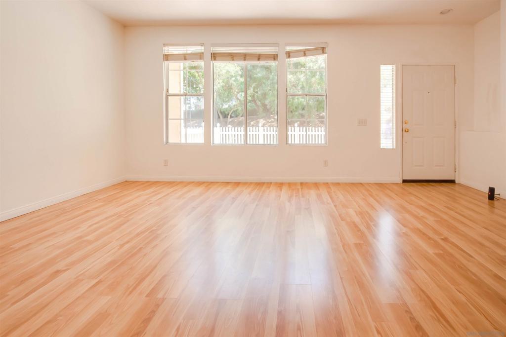 1311 Phlox Court - photo 5