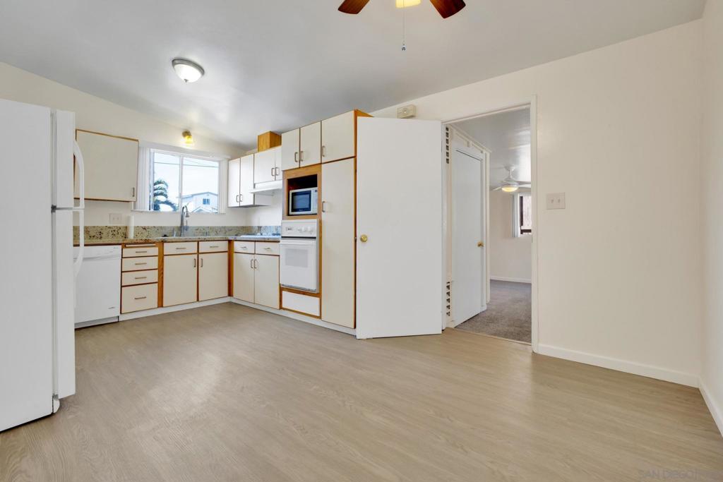 3141 Admiral Ave - photo 6