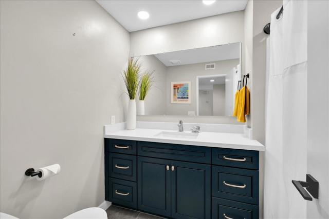 1901 Paseo Pelota, Palm Springs CA: https://media.crmls.org/mediaz/363a4f33-54fd-419f-a9b2-e895485f4869.jpg