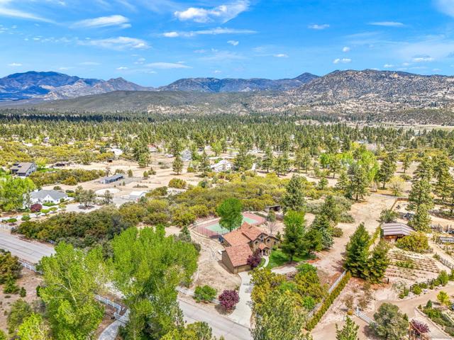 36958 Goldshot Creek Road, Mountain Center CA: https://media.crmls.org/mediaz/363c948e-f1f9-4bae-a6a6-b456e938c489.jpg