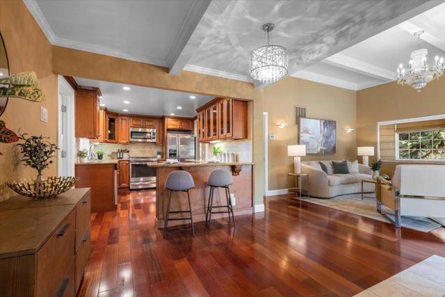 510 Sunnymount Avenue, Sunnyvale CA: https://media.crmls.org/mediaz/363df94c-9031-4b44-8c58-7f178b42becb.jpg