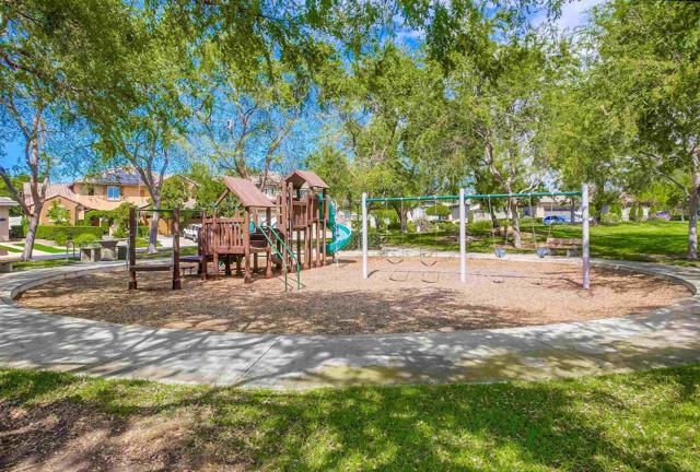 Detail Gallery Image 58 of 60 For 2194 Stone Castle, Fallbrook,  CA 92028 - 4 Beds | 2/1 Baths