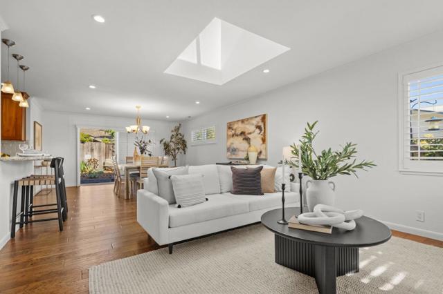 3257 Llano Street, San Mateo CA: https://media.crmls.org/mediaz/3640755e-74c5-4817-94d4-341fc1e66a3e.jpg