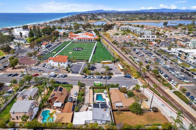 Detail Gallery Image 43 of 47 For 367 Beech Ave, Carlsbad,  CA 92008 - 2 Beds | 2 Baths