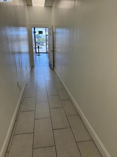 1080 Sycamore Dr, Antioch CA: https://media.crmls.org/mediaz/3641d803-321d-45e3-bbce-c6afc77d1285.jpg