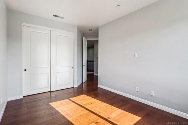 3043 Adams Ranch Ct, Chula Vista CA: https://media.crmls.org/mediaz/364278a2-3edf-446d-86ea-6df14272719e.jpg