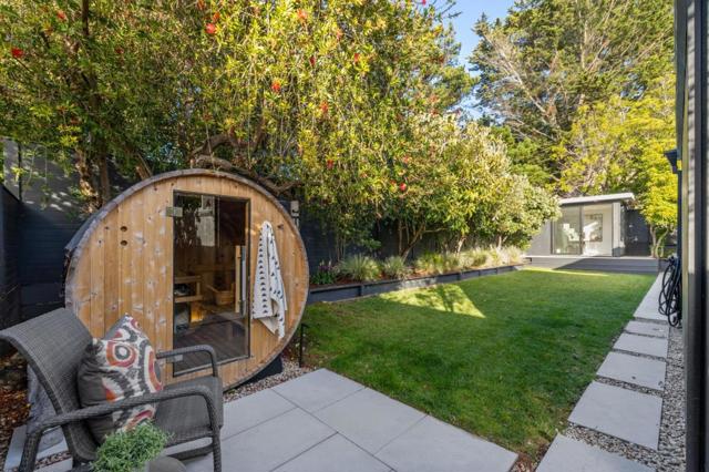 1651 Lexington, San Mateo CA: https://media.crmls.org/mediaz/3642d1ce-d59e-4bf0-aaa0-a883785ba2ec.jpg