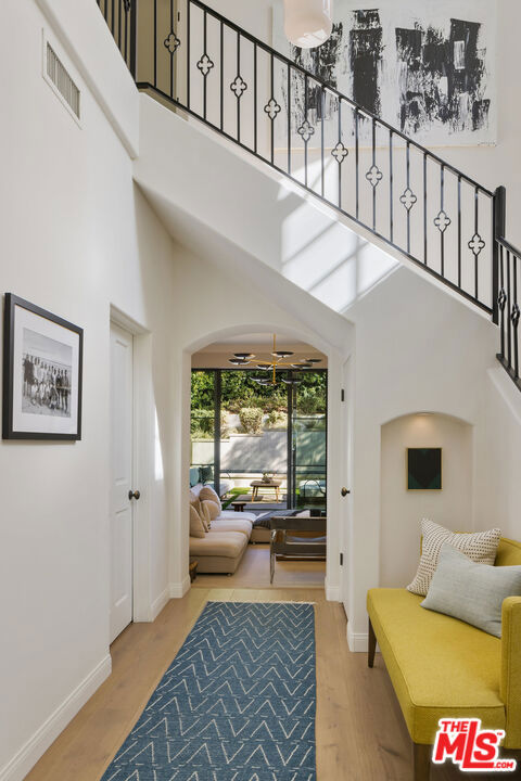 13439 Java Drive, Los Angeles CA: https://media.crmls.org/mediaz/36439a72-b43f-438a-9b56-eb62eca4cd16.jpg