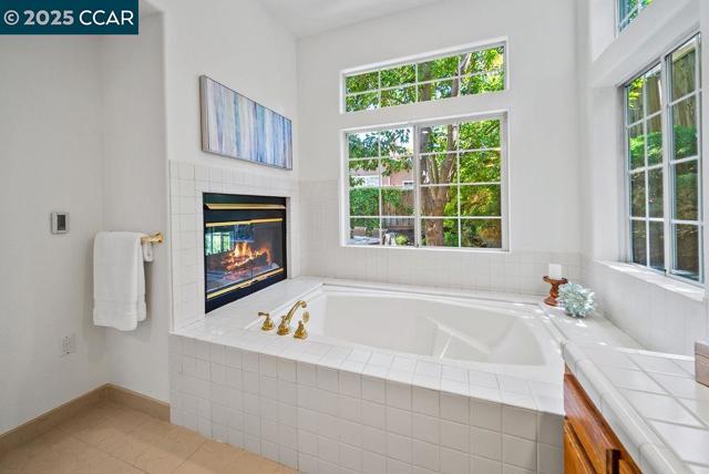 1120 Keith Drive, Concord CA: https://media.crmls.org/mediaz/3644ca26-262a-4957-b417-0fab0870fd79.jpg