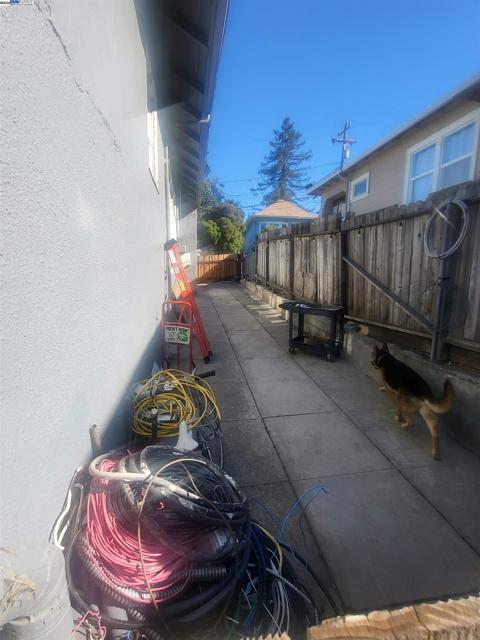 Image 15 of 20 For 2137 27th Ave