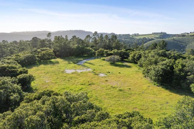 88 Linea De Fuego (Lot 62), Carmel CA: https://media.crmls.org/mediaz/3645d0b6-0c9f-4f4a-942d-440c02a2b65b.jpg