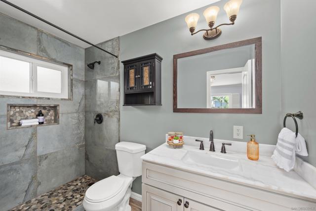 3428 Garrison St, San Diego CA: https://media.crmls.org/mediaz/364852b3-0063-4804-8fc1-b327db58f5f6.jpg