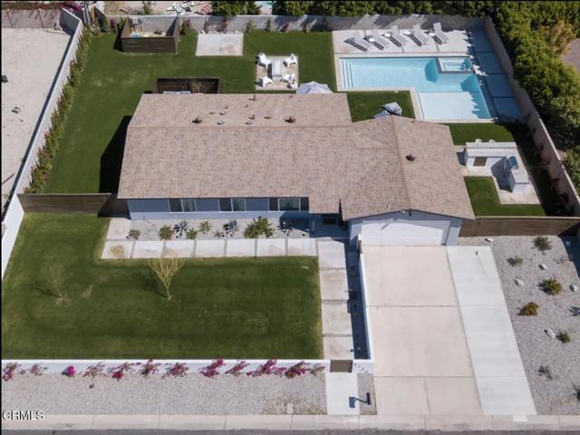 2730 N Biskra Road, Palm Springs CA: https://media.crmls.org/mediaz/36485939-636c-4d9c-b8b5-e2405e62df10.jpg