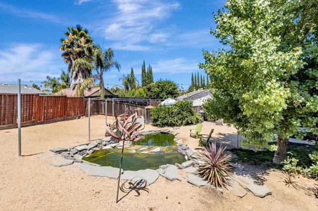 321 Vineyard Drive, San Jose CA: https://media.crmls.org/mediaz/36488495-8cec-48fa-b121-501a3e9e5eb1.jpg