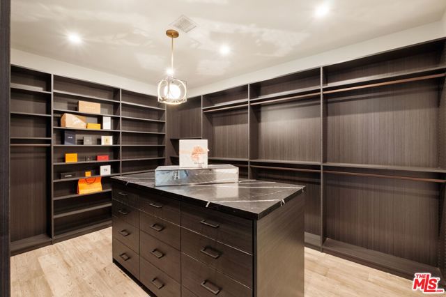 816 N Stanley Avenue, Los Angeles CA: https://media.crmls.org/mediaz/3648ecc7-e768-47a9-8b38-33dd45d76ee2.jpg