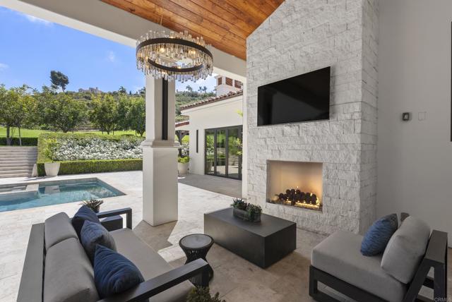 Image 8 of 70 For 14296 Dalia Drive