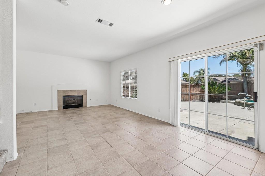 915 Applewilde Drive - photo 17