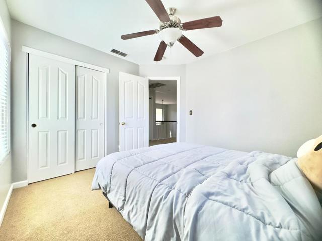 9562 E Park Drive, Elk Grove CA: https://media.crmls.org/mediaz/364c6fe2-f779-4c60-8857-bcb94f114c9d.jpg