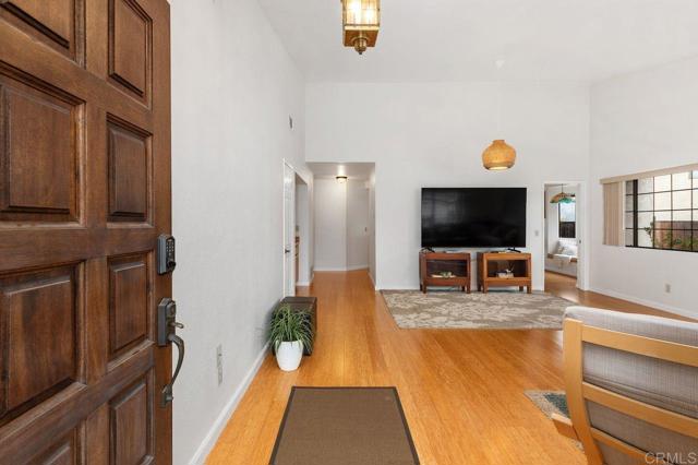 Detail Gallery Image 3 of 33 For 3574 Quail View St, Spring Valley,  CA 91977 - 3 Beds | 2 Baths
