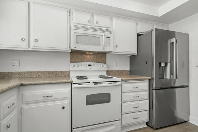 2338 Los Patos Drive, Palm Springs, CA 92264