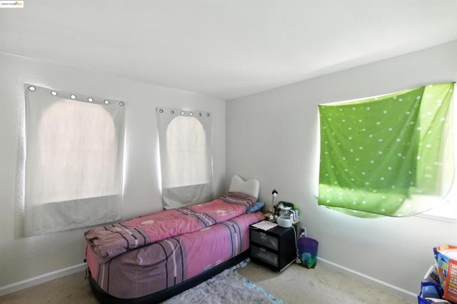 78 Vella Circle, Oakley CA: https://media.crmls.org/mediaz/364eb201-71bc-416a-932f-f147e9321526.jpg