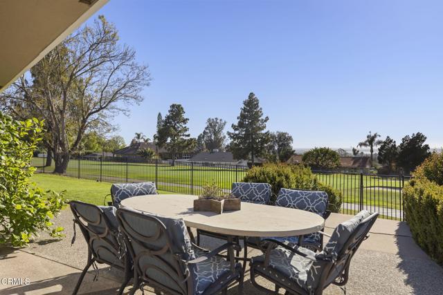 635 Via Del Cerro, Camarillo CA: https://media.crmls.org/mediaz/3650a0bb-73b9-4d4f-b53f-c9406f3698a1.jpg