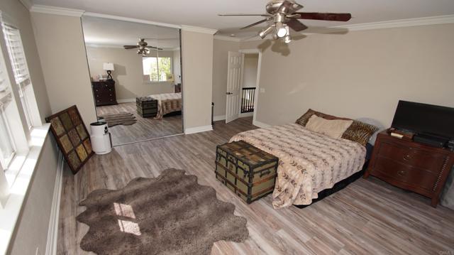 42944 Calle Reva, Temecula CA: https://media.crmls.org/mediaz/365105f3-d6dc-4613-a299-0c5a34be840c.jpg