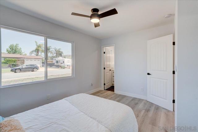 14543 Kittery St, Poway CA: https://media.crmls.org/mediaz/36525277-c5c3-4d1b-b5b8-e3580af11758.jpg