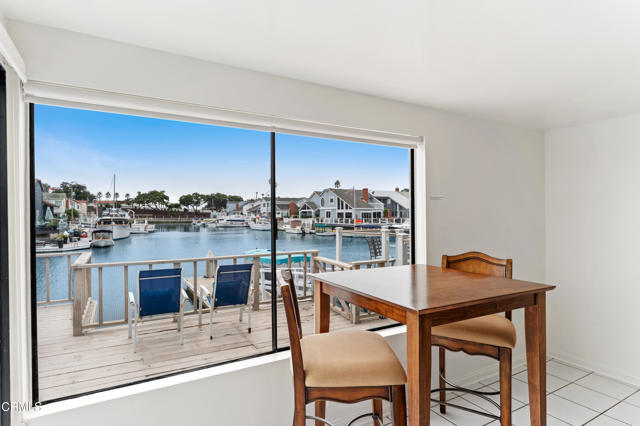 Detail Gallery Image 11 of 31 For 4320 Meridian Ave, Oxnard,  CA 93035 - 3 Beds | 2/1 Baths