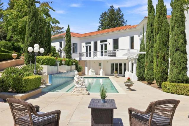 150 New Place Road, Hillsborough CA: https://media.crmls.org/mediaz/36555376-4d4c-4997-9078-378c08737f20.jpg