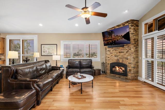 18351 WOODS HILL, Ramona CA: https://media.crmls.org/mediaz/36558047-bfb2-4713-85e6-05c4b96adac9.jpg