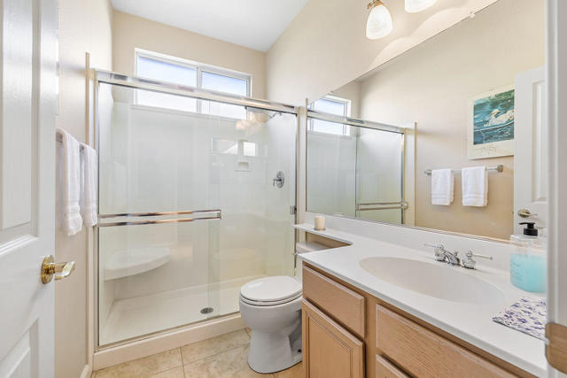 Image 15 of 29 For 76776 Minaret Way