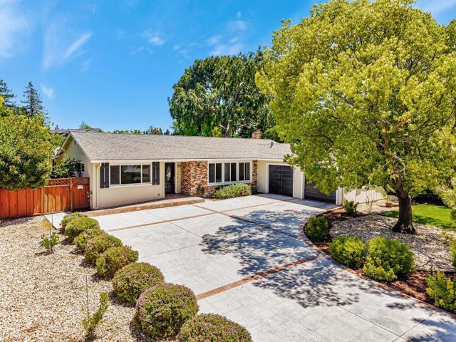 1536 Saint Helena Drive, Danville CA: https://media.crmls.org/mediaz/36558c52-54d9-4dda-bc17-e5a522ddf780.jpg